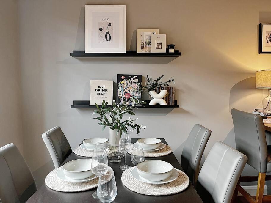 Modern Ground Floor Apartment Todmorden Dış mekan fotoğraf